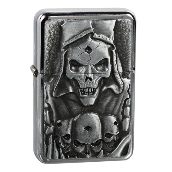 Tasman 022 - zapalniczka benzynowa - Skulls